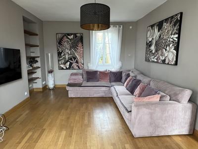 Maison - 140 m² - 7 pièces