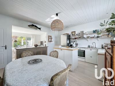 Maison - 108 m² - 5 pièces