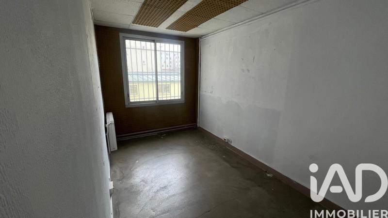 Loft - 245 m² - 5 pièces