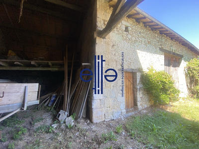 Maison - 160 m² - 2 pièces