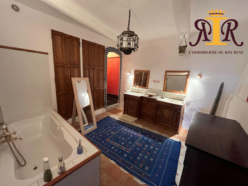 Maison - 146 m² - 4 pièces