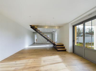 Maison - 176 m² - 6 pièces