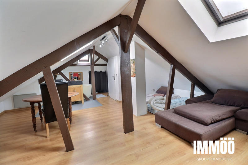 Maison - 95 m² - 5 pièces