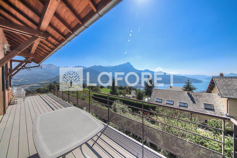 Maison - 150 m² - 7 pièces