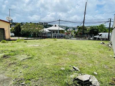 Terrain constructible - 348 m²