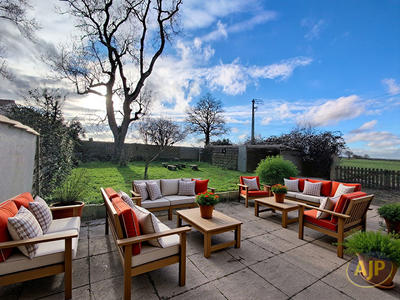 Maison - 92 m² - 4 pièces