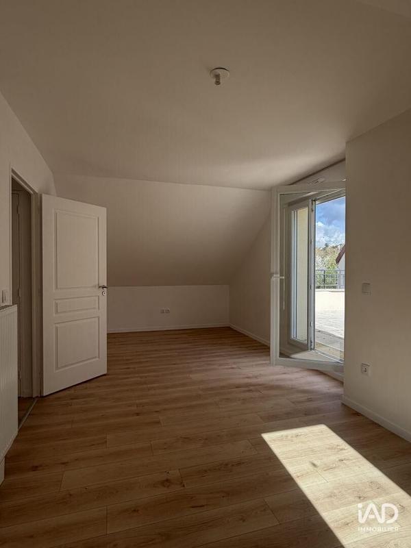 Appartement - 99 m² - 4 pièces