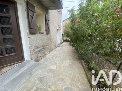 Maison - 124 m² - 9 pièces