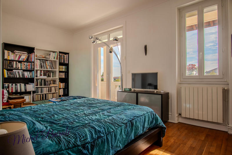 Maison - 200 m² - 7 pièces