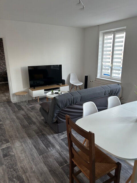 Appartement - 85 m² - 5 pièces