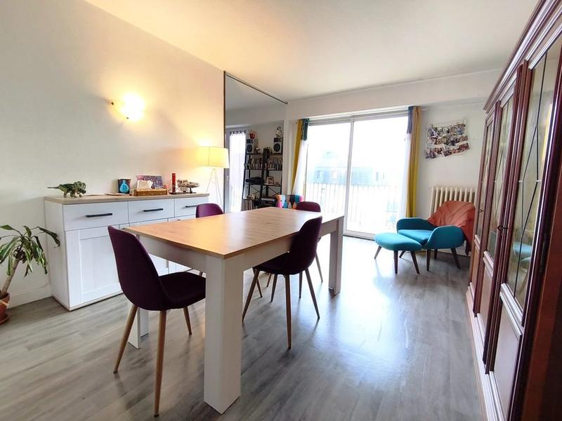 Appartement - 81 m² - 4 pièces