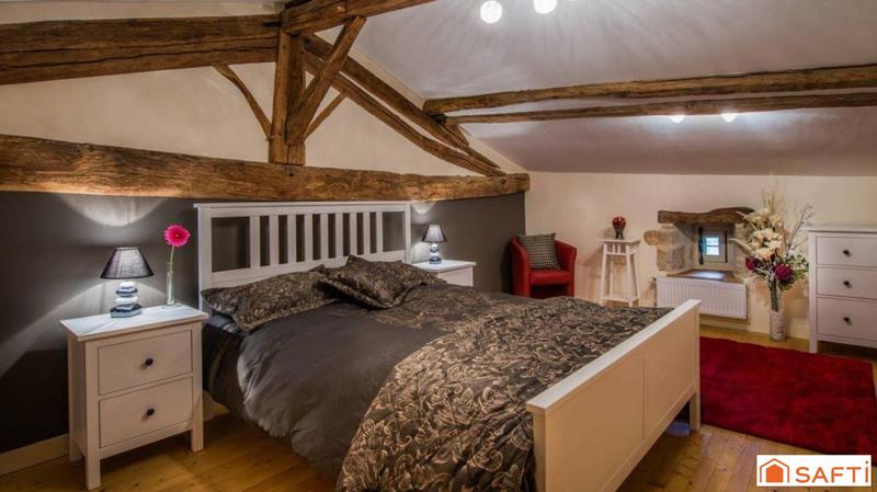 Château - 495 m² - 15 pièces