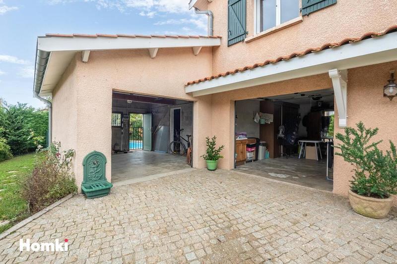 Maison - 140 m² - 6 pièces