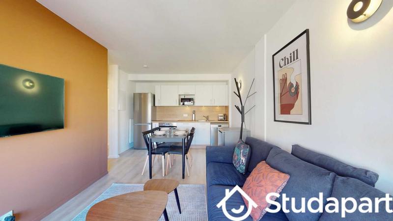 Chambre - 11 m² - 1 pièce