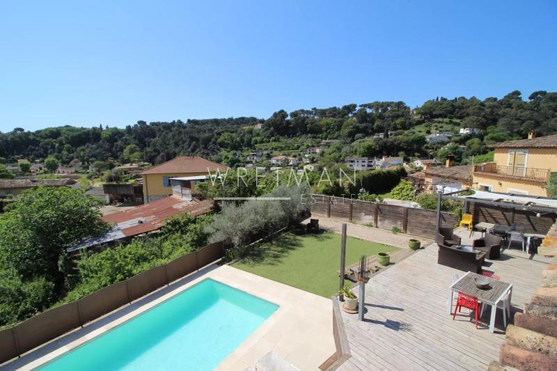 Maison - 122 m² - 4 pièces