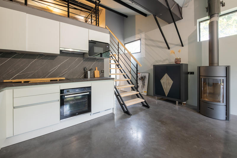 Maison - 389 m² - 10 pièces