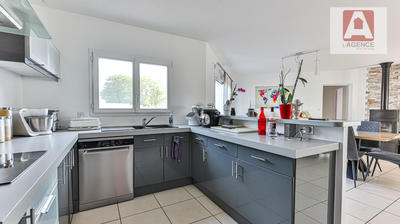 Maison - 126 m² - 5 pièces