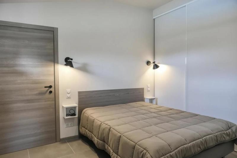 Maison - 200 m² - 7 pièces