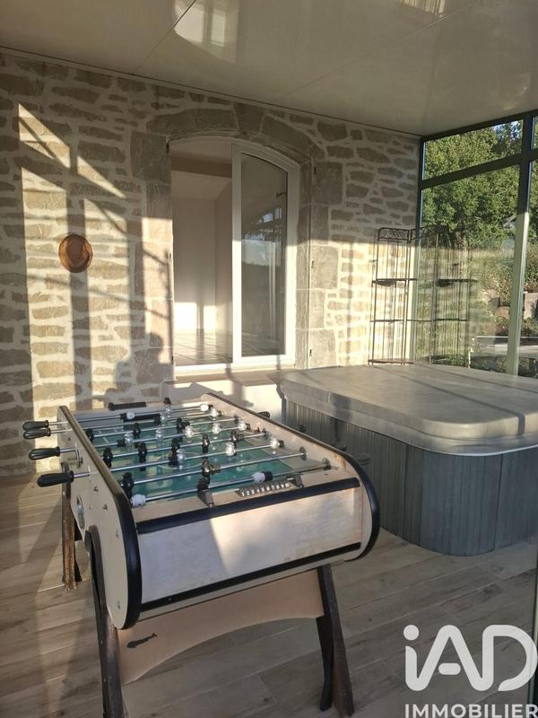 Maison - 185 m² - 7 pièces