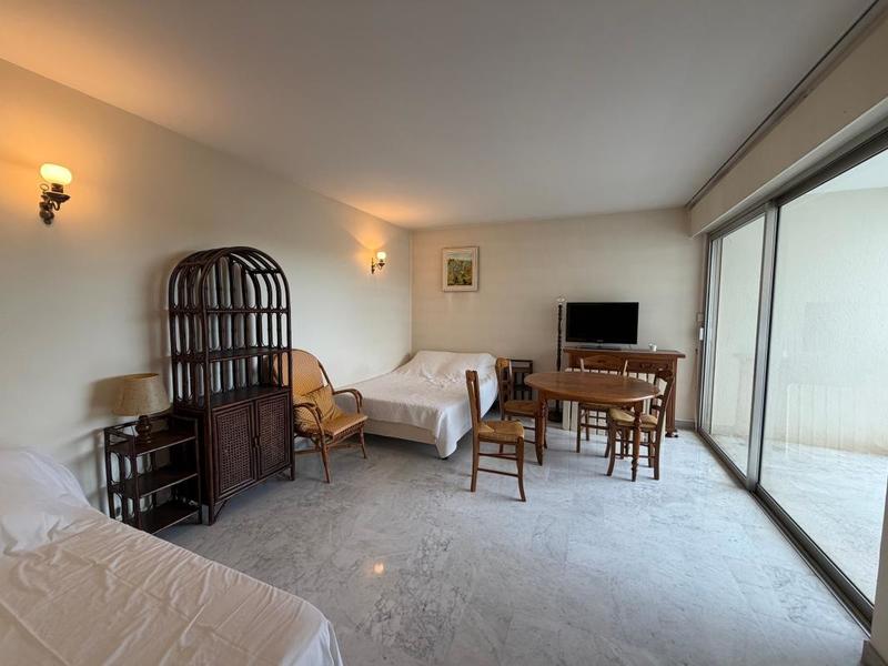 Studio - 29 m² - 2 pièces