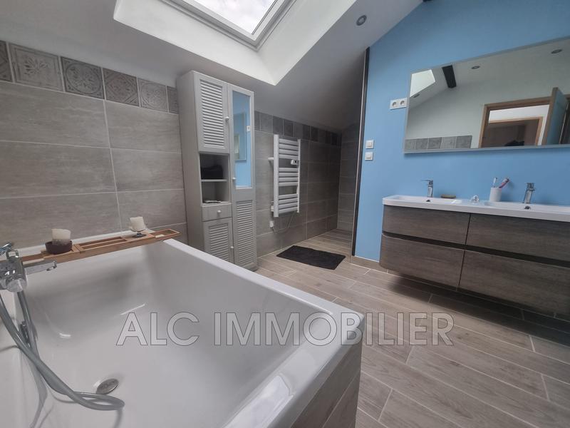 Maison - 148 m² - 5 pièces