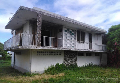 Maison - 103 m² - 8 pièces