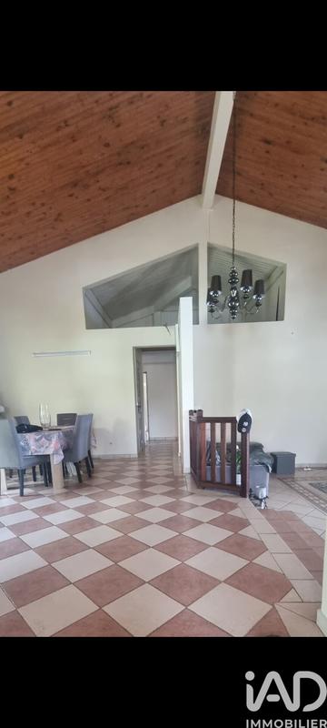 Maison - 166 m² - 4 pièces