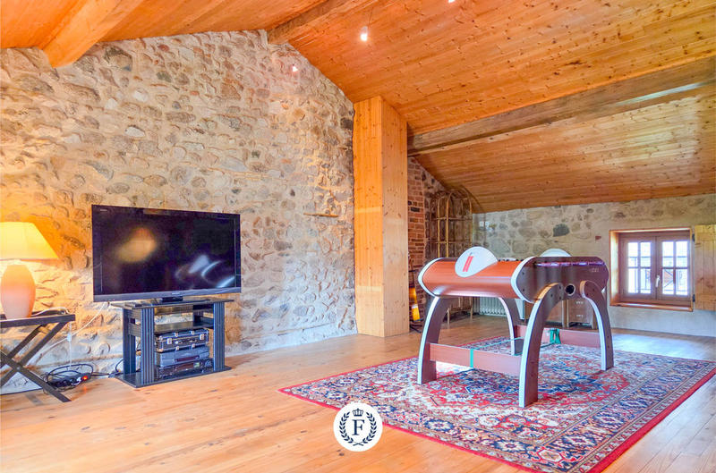 Maison de village - 163 m² - 7 pièces