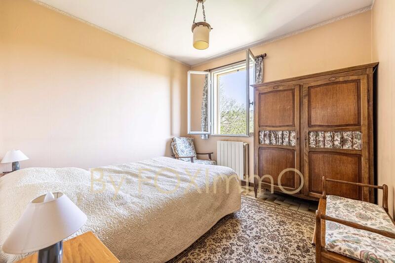 Maison - 140 m² - 9 pièces