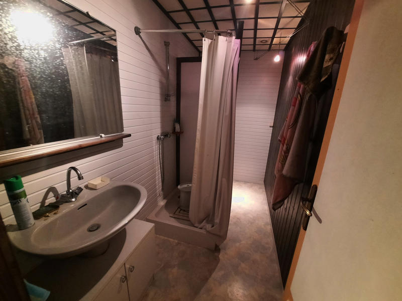 Maison - 225 m² - 7 pièces