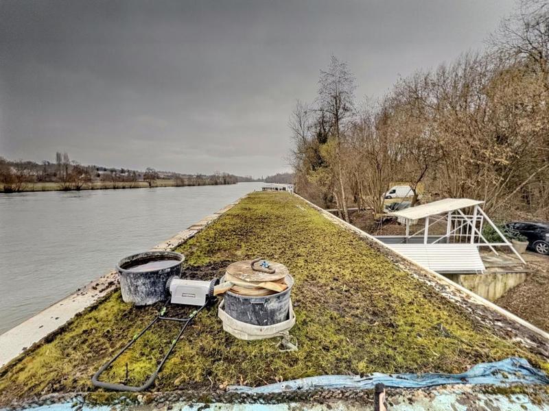 Maison - 230 m² - 15 pièces