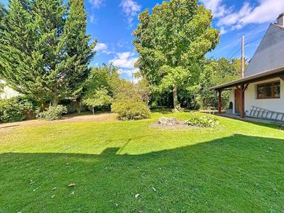 Maison - 183 m² - 6 pièces