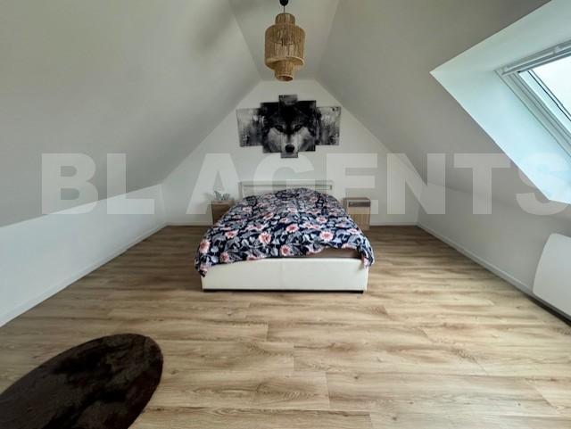 Maison - 99 m² - 6 pièces