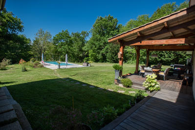 Maison - 205 m² - 6 pièces