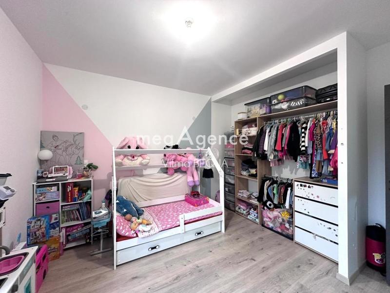 Maison - 180 m² - 5 pièces