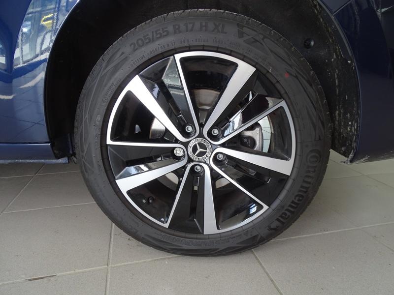 Mercedes Eqt 200 Standard