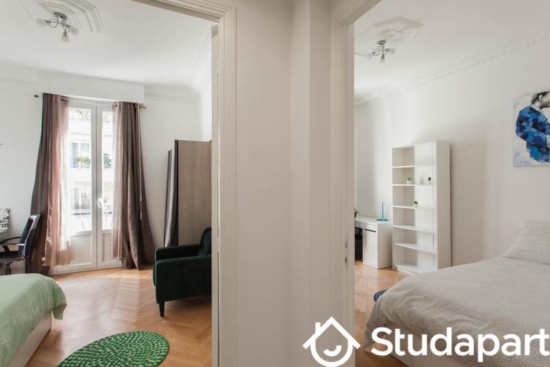 Chambre - 11 m² - 1 pièce