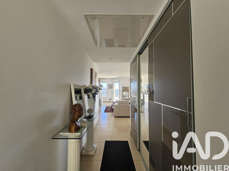 Appartement - 108 m² - 3 pièces