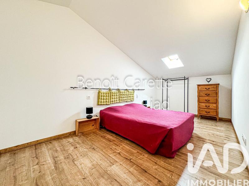 Maison - 180 m² - 8 pièces