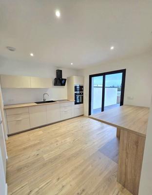 Maison contemporaine - 135 m² - 6 pièces