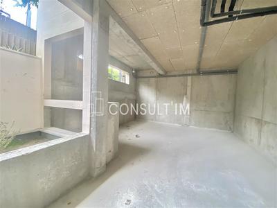 Local commercial - 184 m²