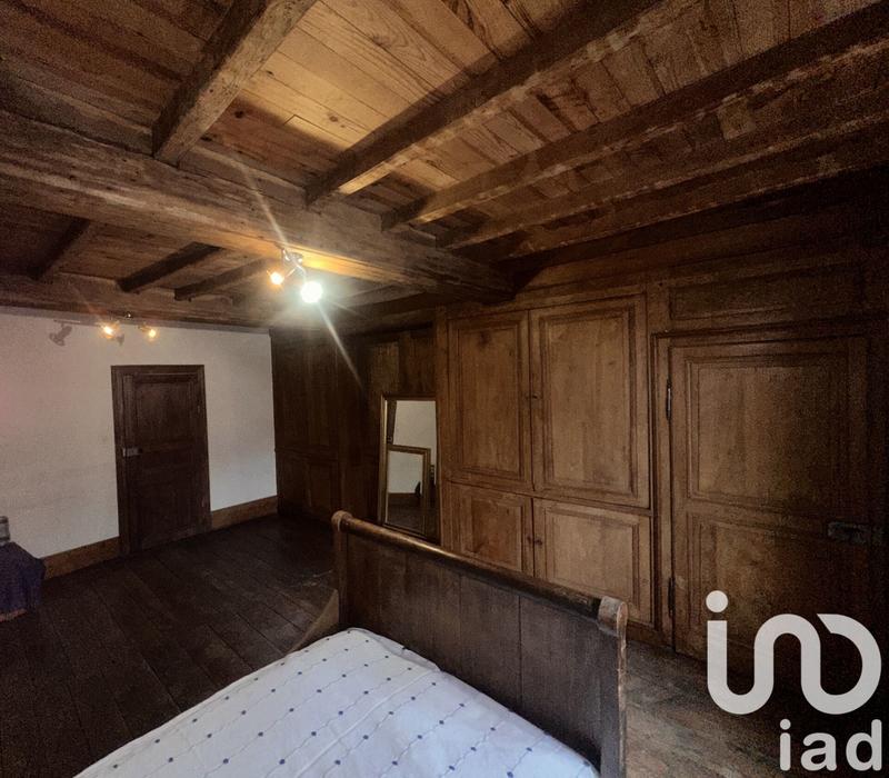 Maison de village - 298 m² - 10 pièces