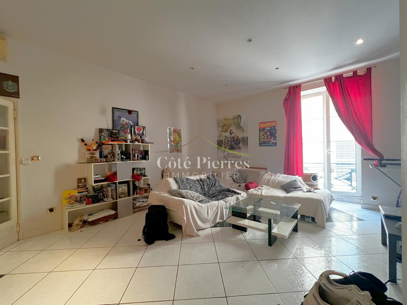 Appartement - 91 m² - 4 pièces