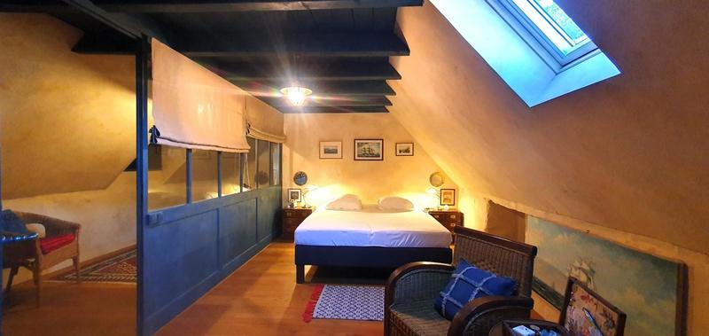 Propriété - 327 m² - 12 pièces