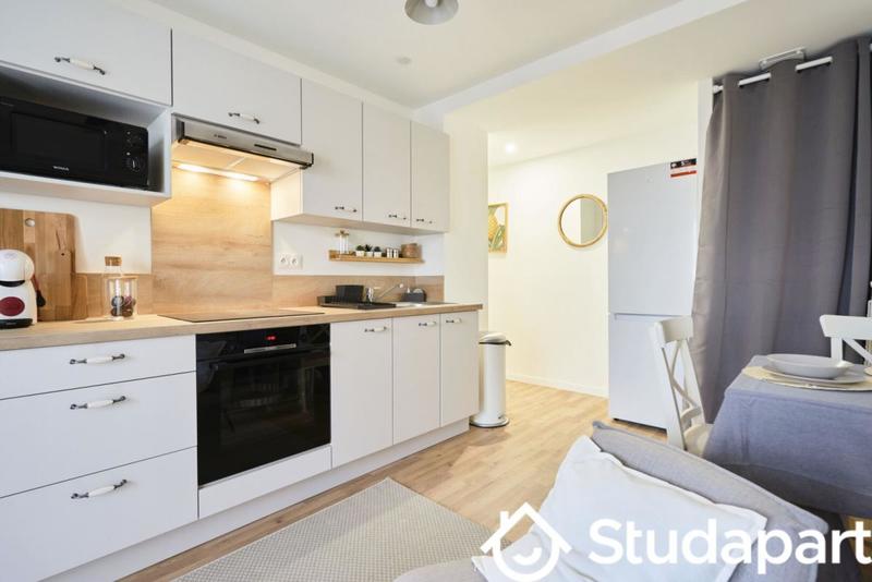 Chambre - 12 m² - 1 pièce