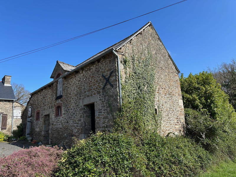 Propriété - 85 m² - 5 pièces