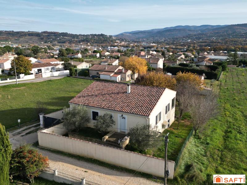 Maison - 112 m² - 4 pièces