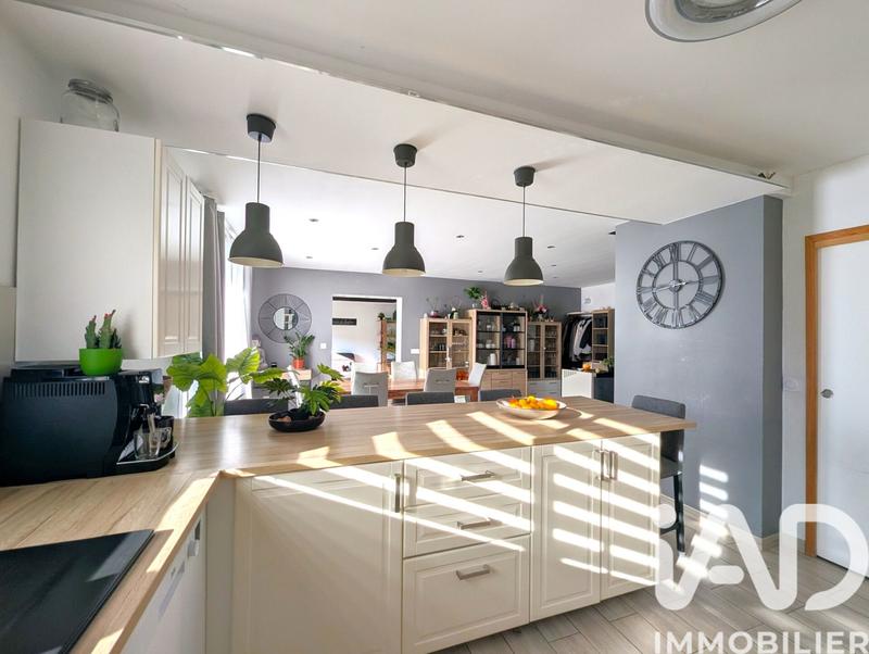 Maison - 124 m² - 6 pièces