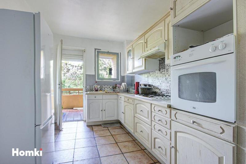 Appartement - 96 m² - 4 pièces