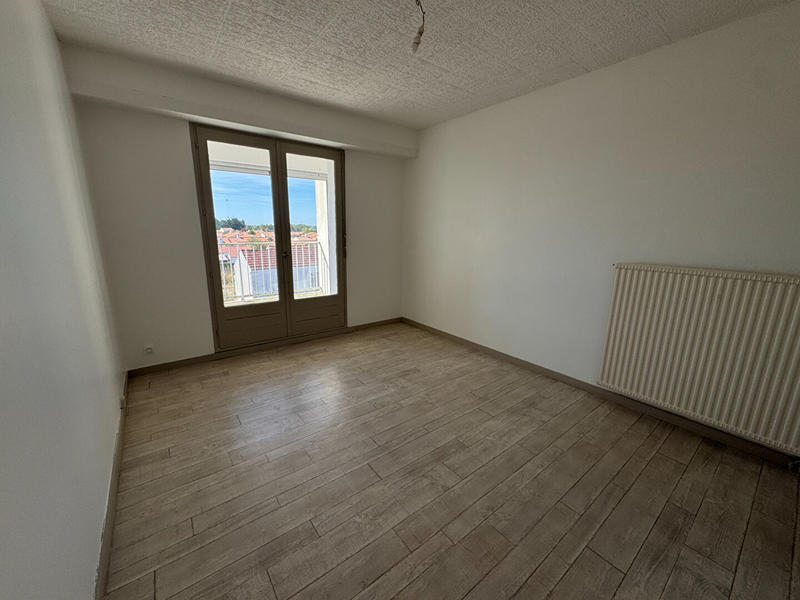 Appartement - 81 m² - 3 pièces